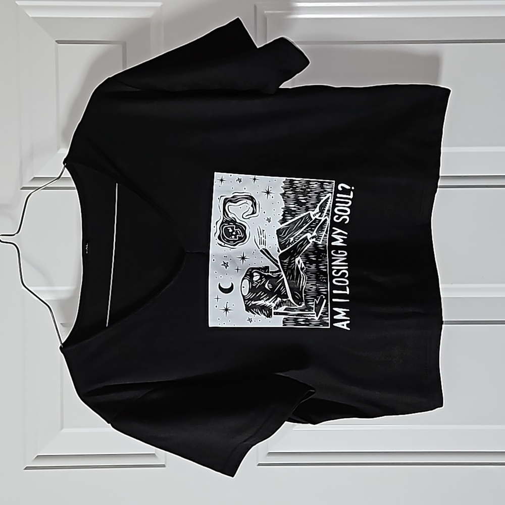 Women's cropped top